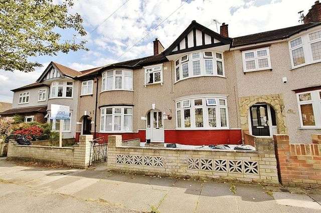  Image of 3 Bedroom Terraced for sale at Flora Gardens  Romford, RM6 4BG