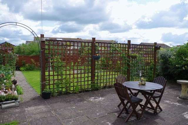  Image of 2 Bedroom Detached for sale at Atyeo Close  Burnham-On-Sea, TA8 2EJ