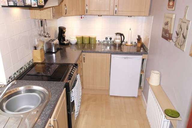  Image of 2 Bedroom Semi-Detached for sale at Farsley, LS28 5HG