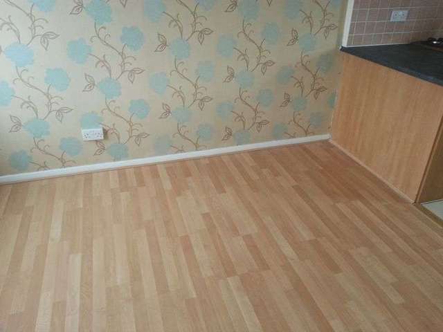  Image of 3 Bedroom Terraced to rent at Broadway Jaywick Clacton-On-Sea, CO15 2ET