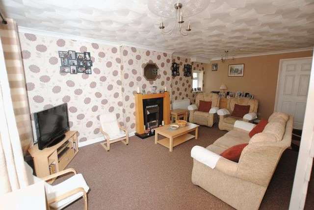  Image of 3 Bedroom Semi-Detached for sale at Cabot Close  Saltash, PL12 4TB
