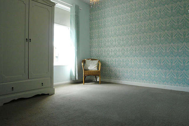  Image of 2 Bedroom End of Terrace for sale at Lees Oldham Lancashire, OL4 5AN