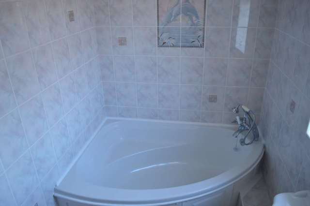  Image of 3 Bedroom Semi-Detached to rent at Caversham Avenue North Shoebury Southend On Sea, SS3 8TX