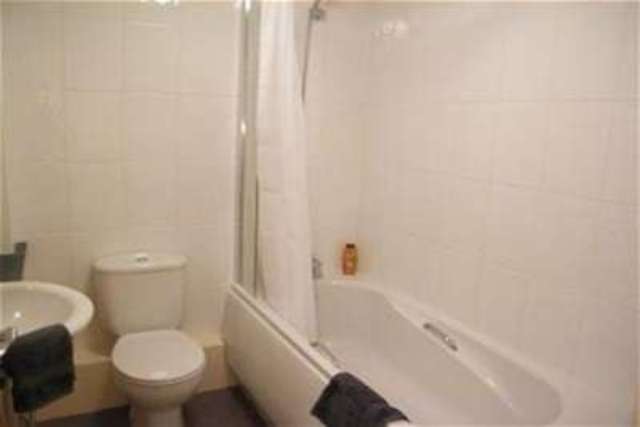  Image of 2 Bedroom Flat to rent at Chester, CH1 3AB