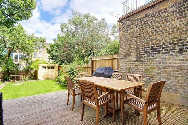  Image of 5 Bedroom Terraced for sale at Denton Road  Crouch End, N8 9NT