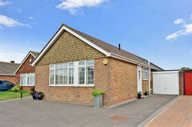  Image of 3 Bedroom Bungalow for sale at Woodingdean Brighton Brighton, BN2 6DL