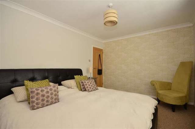  Image of 3 Bedroom Bungalow for sale at Woodingdean Brighton Brighton, BN2 6DL