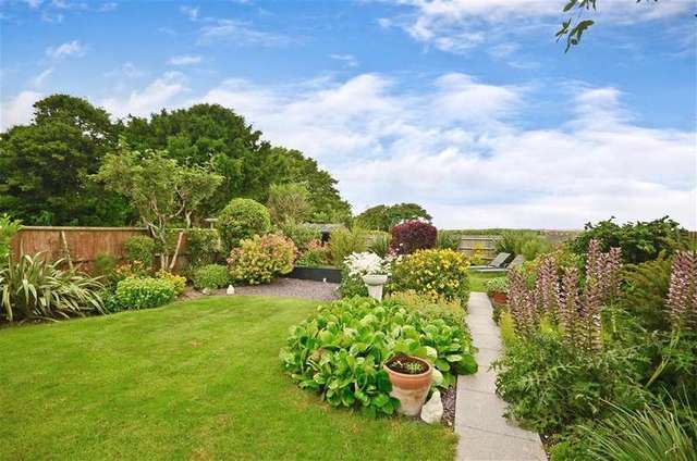  Image of 3 Bedroom Bungalow for sale at Woodingdean Brighton Brighton, BN2 6DL