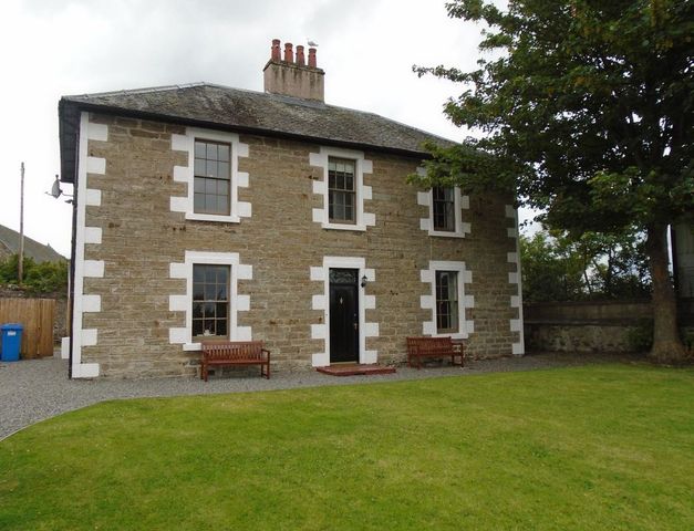  Image of 4 Bedroom Detached to rent at Inverness Highland Highland, IV3 8LS