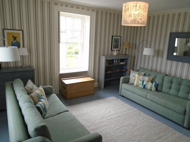  Image of 4 Bedroom Detached to rent at Inverness Highland Highland, IV3 8LS