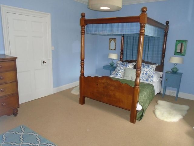  Image of 4 Bedroom Detached to rent at Inverness Highland Highland, IV3 8LS