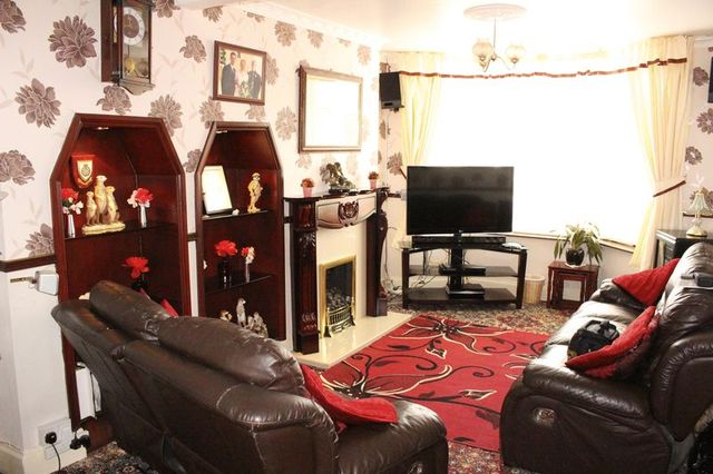  Image of 3 Bedroom Terraced for sale at Eastcotes  Coventry, CV4 9AT