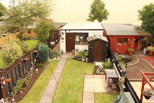  Image of 3 Bedroom Terraced for sale at Eastcotes  Coventry, CV4 9AT