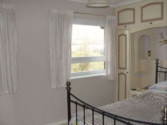  Image of 3 Bedroom Terraced to rent at Ernest Barker Close Barton Hill Bristol, BS5 0BB