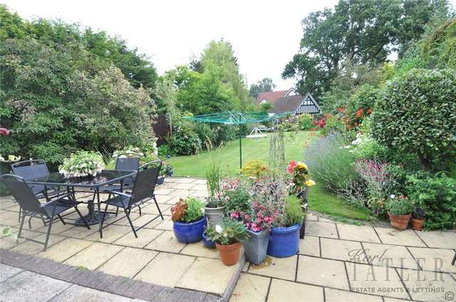 Image of 4 Bedroom Semi-Detached for sale at Upton Wirral Wirral, CH49 0TG