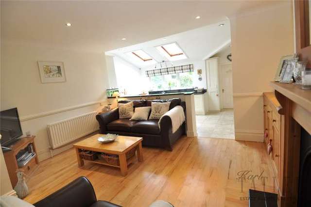  Image of 4 Bedroom Semi-Detached for sale at Upton Wirral Wirral, CH49 0TG