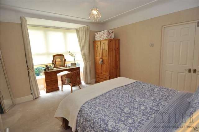  Image of 4 Bedroom Semi-Detached for sale at Upton Wirral Wirral, CH49 0TG