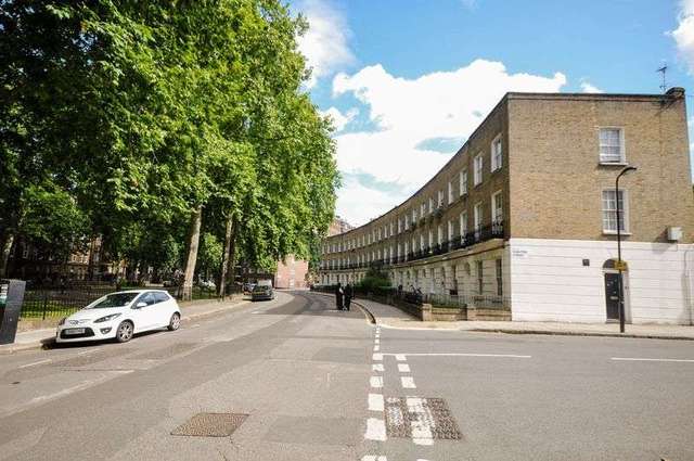  Image of 2 Bedroom Flat to rent at Goldington Crescent  London, NW1 1UA