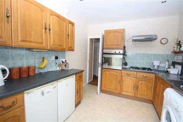  Image of 2 Bedroom Detached for sale at Goring-by-Sea, BN12 6EJ