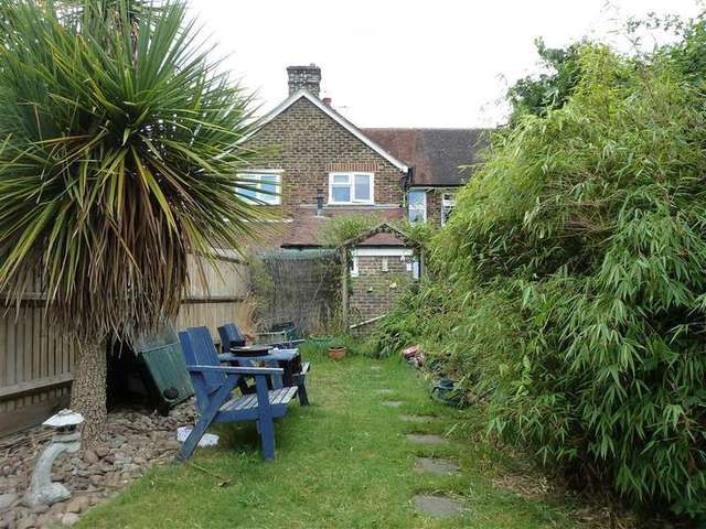 Image of 2 Bedroom Terraced for sale at Slinfold Horsham Nr. Horsham, RH13 0SQ