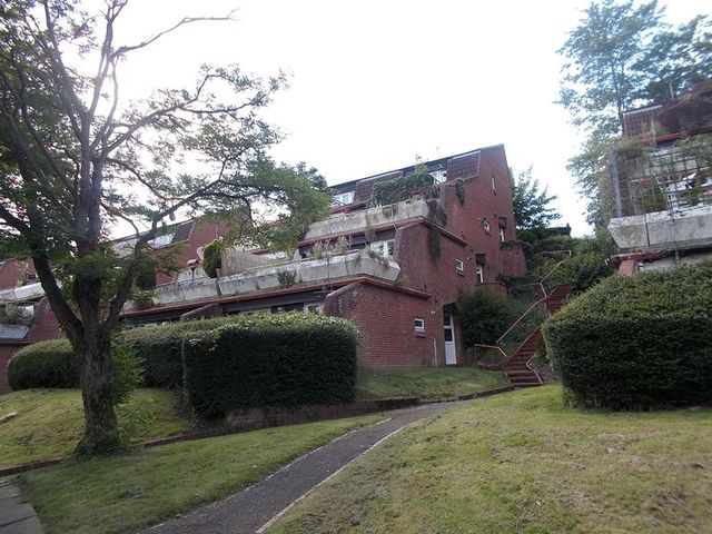  Image of 1 Bedroom Flat to rent at High Trees Close  Redditch, B98 7XL