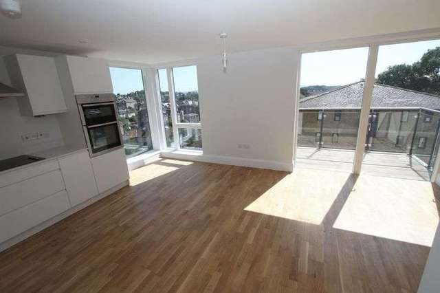  Image of 1 Bedroom Flat to rent at Hill Road  Clevedon, BS21 7PH