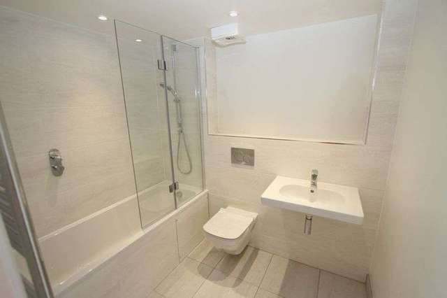 Image of 1 Bedroom Flat to rent at Hill Road  Clevedon, BS21 7PH
