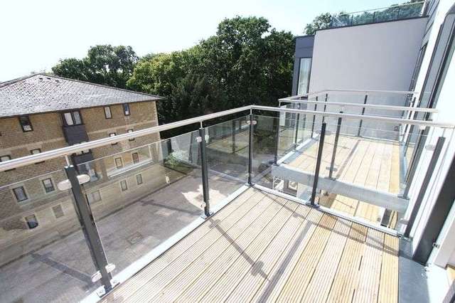  Image of 1 Bedroom Flat to rent at Hill Road  Clevedon, BS21 7PH