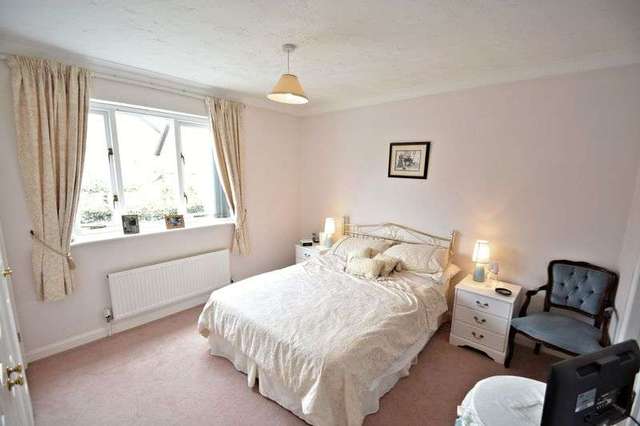  Image of 4 Bedroom Detached for sale at Limetrees Chilton Didcot, OX11 0HY