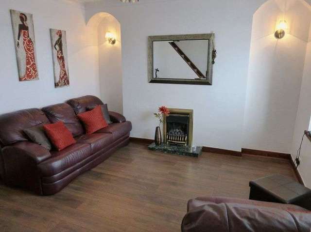  Image of 3 Bedroom Terraced for sale at Mona Terrace  Llanfairfechan, LL33 0RE
