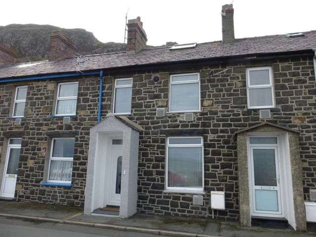  Image of 3 Bedroom Terraced for sale at Mona Terrace  Llanfairfechan, LL33 0RE
