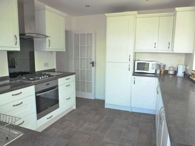  Image of 2 Bedroom Detached for sale at South Croydon Selsdon, CR2 8QA