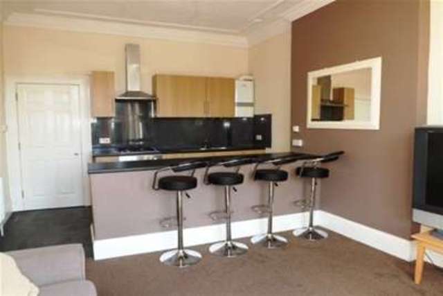  Image of 4 Bedroom Property to rent at Plymouth, PL4 7AF