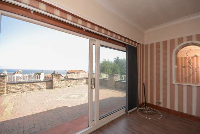  Image of 3 Bedroom Detached for sale at Kirkcaldy, KY1 2XJ