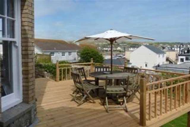  Image of 5 Bedroom Detached to rent at Perranporth, TR6 0JN