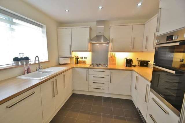  Image of 2 Bedroom Flat for sale at 70 Preston Road  Weymouth, DT3 6QA