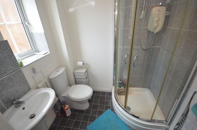  Image of 3 Bedroom Detached for sale at Dartmoor Close Rushy Platt Swindon, SN5 8ZR