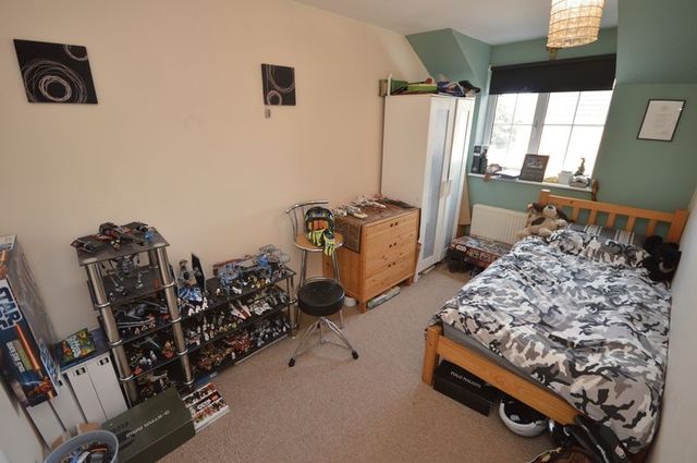  Image of 3 Bedroom Detached for sale at Dartmoor Close Rushy Platt Swindon, SN5 8ZR