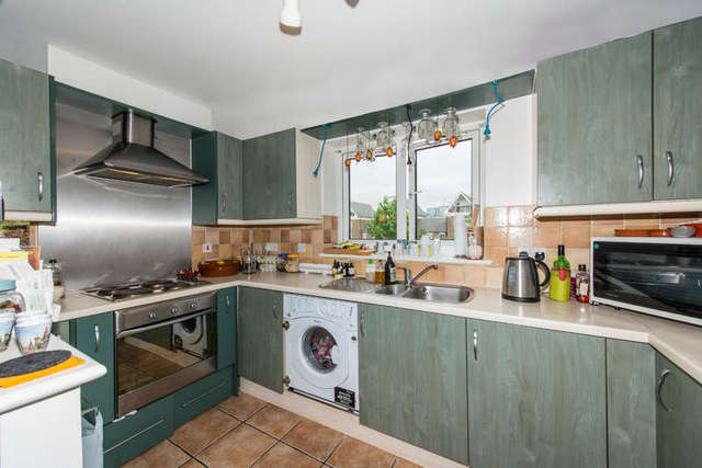  Image of 2 Bedroom Flat to rent at Docklands, E14 3WB