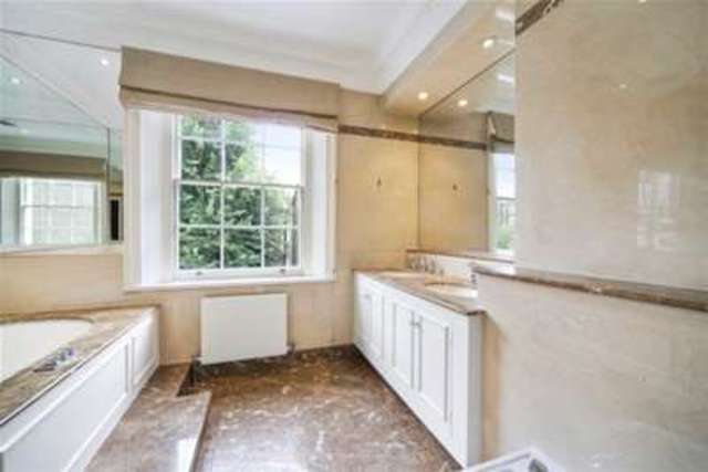  Image of 6 Bedroom Detached to rent at London, SW7 3NT