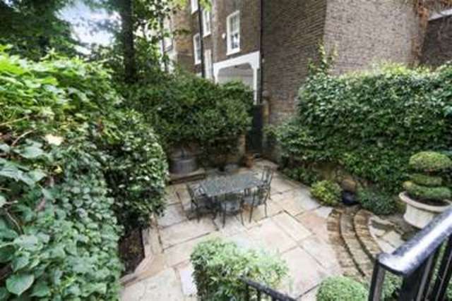  Image of 6 Bedroom Detached to rent at London, SW7 3NT