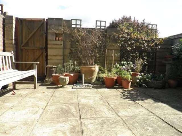 Image of 2 Bedroom Terraced for sale at Castle Cary, BA7 7DJ