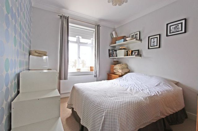  Image of 4 Bedroom Semi-Detached for sale at West Road  Bourne, PE10 9PS