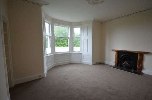  Image of 2 Bedroom Apartment to rent at William Street  Dunoon, PA23 7JH