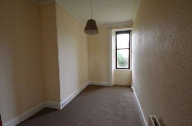  Image of 2 Bedroom Apartment to rent at William Street  Dunoon, PA23 7JH