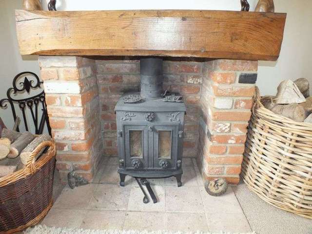  Image of 4 Bedroom Property for sale at Wood Lane Burgh Norwich, NR11 6TB