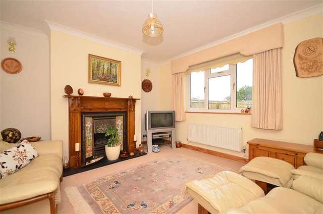  Image of 3 Bedroom Detached for sale at Broadbridge Heath Horsham Broadbridge Heath, RH12 3NY