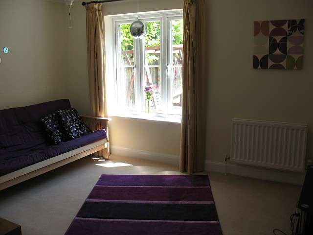  Image of 5 Bedroom Semi-Detached to rent at Grove  Wantage, OX12 9FB