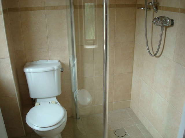  Image of 2 Bedroom Terraced to rent at Torquay Edginswell, TQ2 7TH