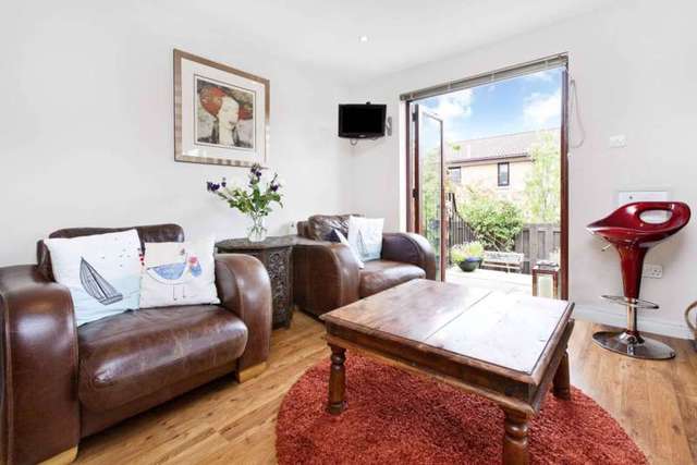  Image of 4 Bedroom Detached for sale at Stoneyflatts Crescent  South Queensferry, EH30 9XX